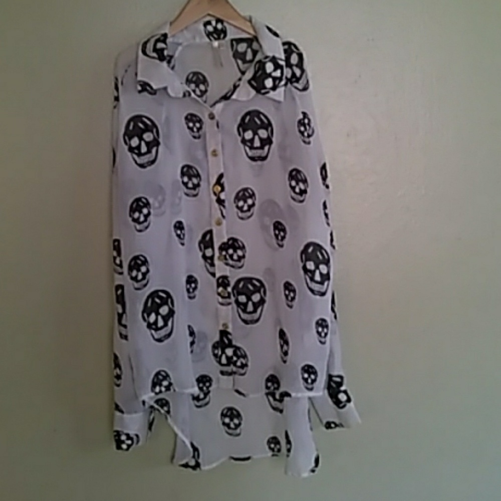 Button down women blouse